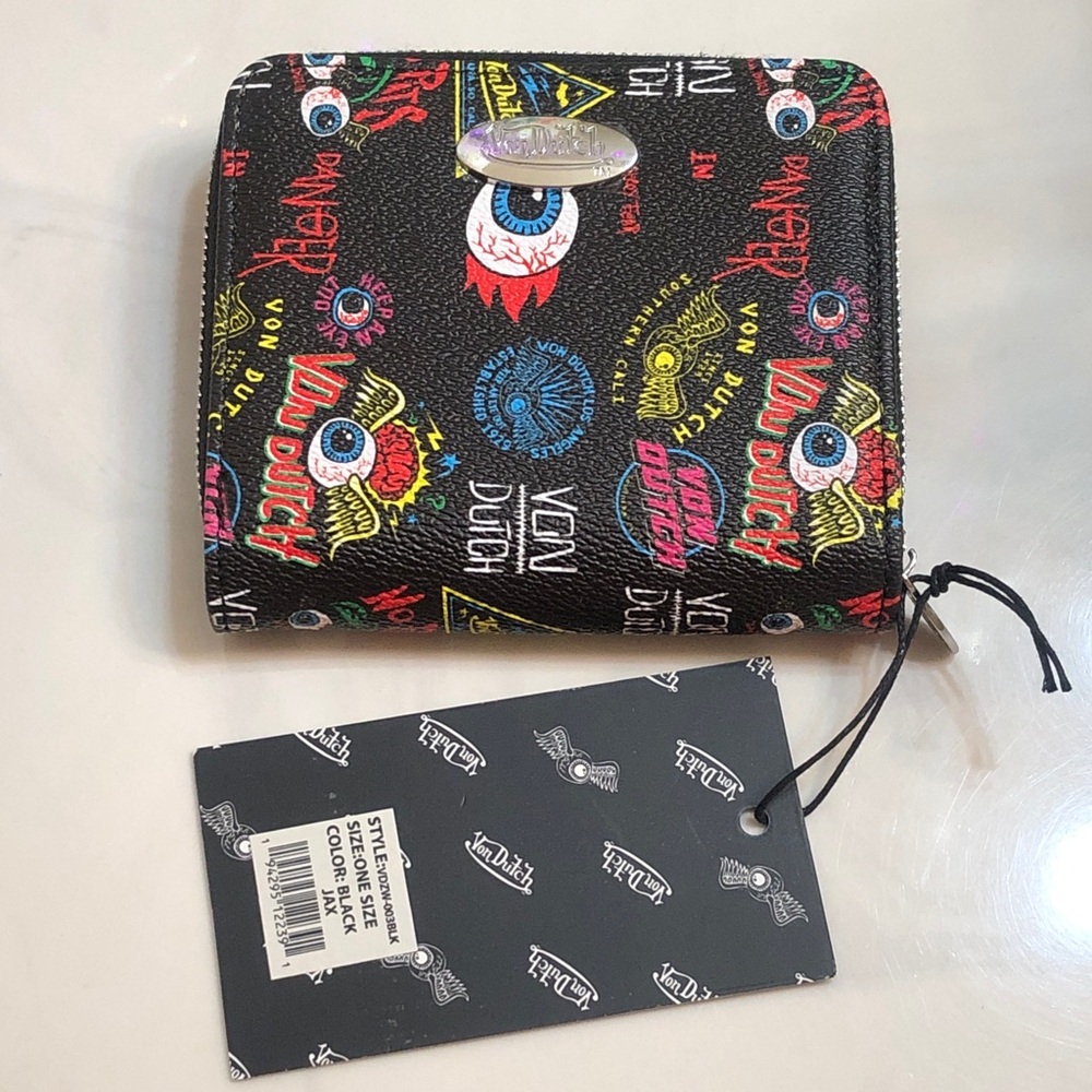 Von Dutch Black Jax Zip Up Bifold Faux Leather Wallet All Over Jax Print NWT